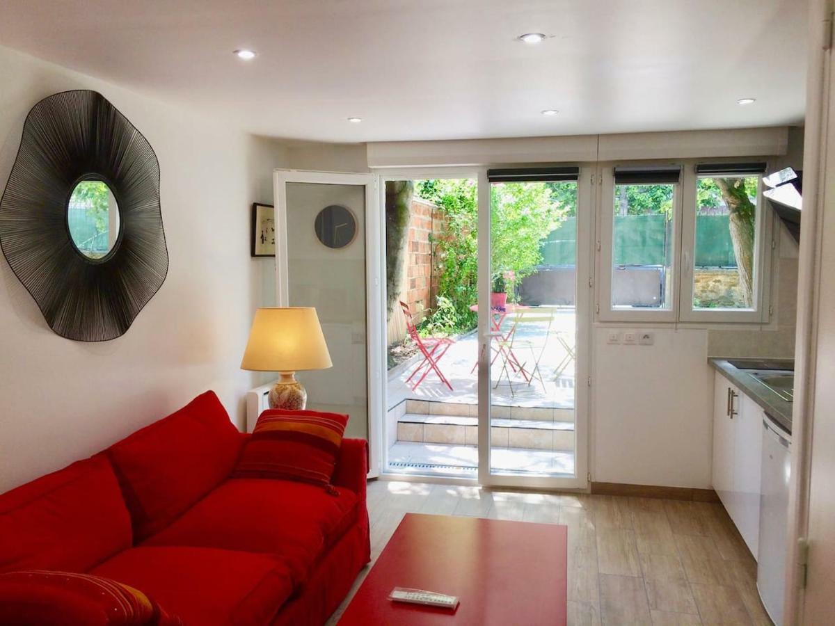 Suite Avec Terrasse Et Jardin Aux Portes De Paris Pavillons-sous-Bois エクステリア 写真